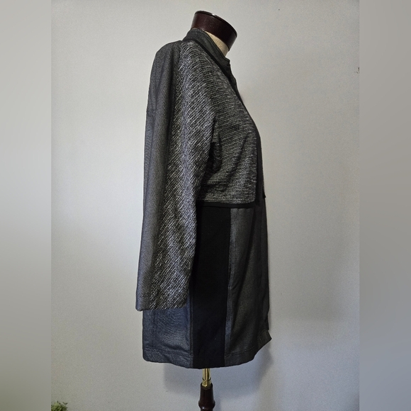 Lululemon Athletica Grey Cocoon Car Coat. Size XS - Picture 4 of 14